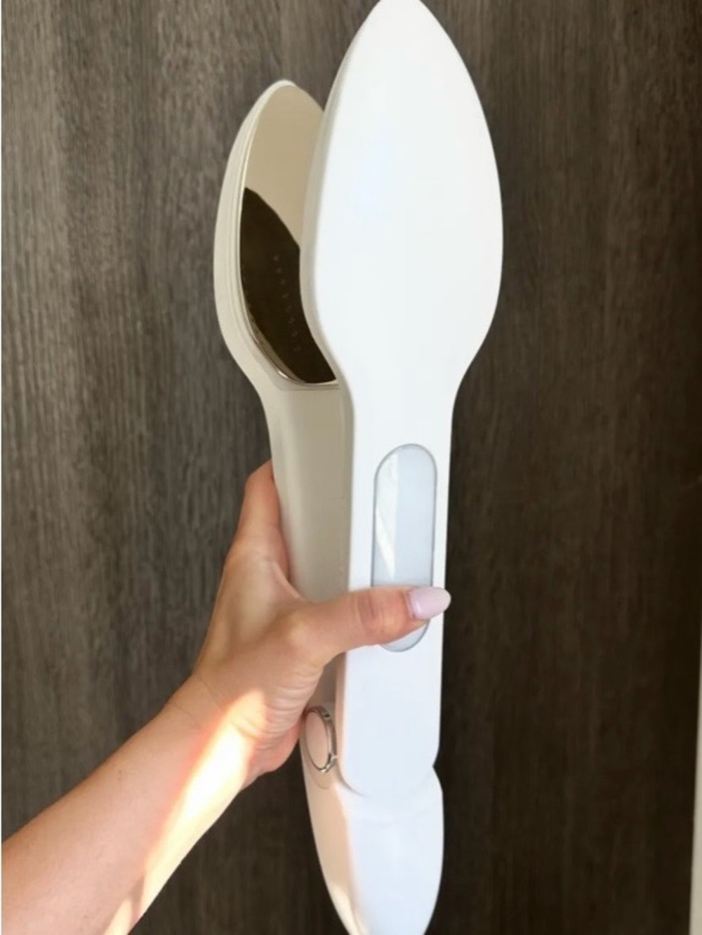 Nori hand-held iron